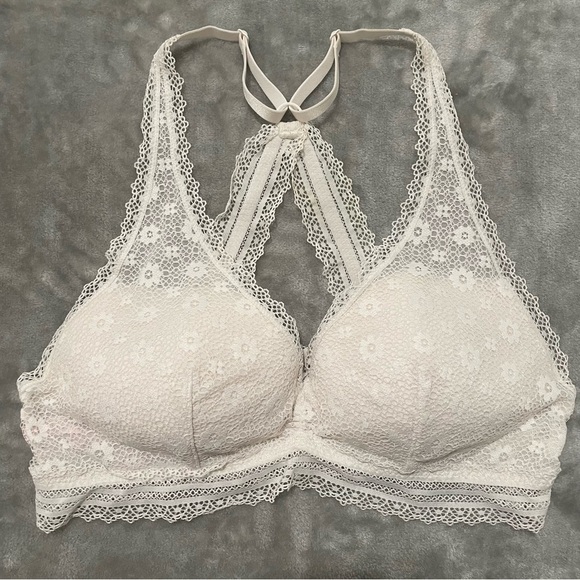 Victoria's Secret Lace Racerback Bralette with Adjustable Straps Size Large - Picture 1 of 7